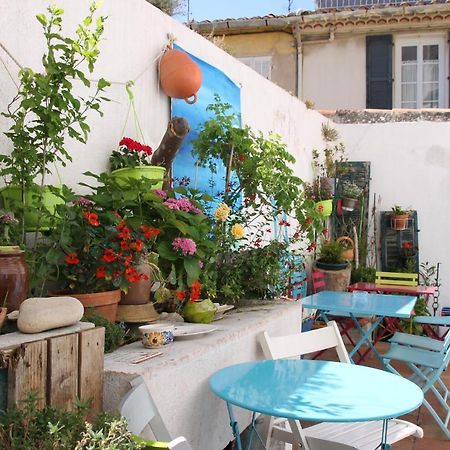 Au Petit Chez Soi Vandrarhem Cassis Exteriör bild