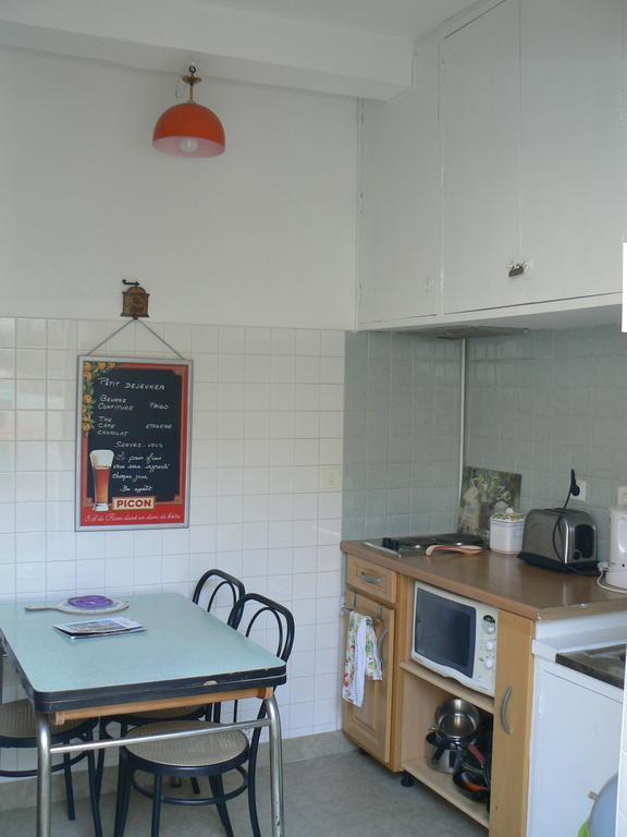 Au Petit Chez Soi Vandrarhem Cassis Exteriör bild